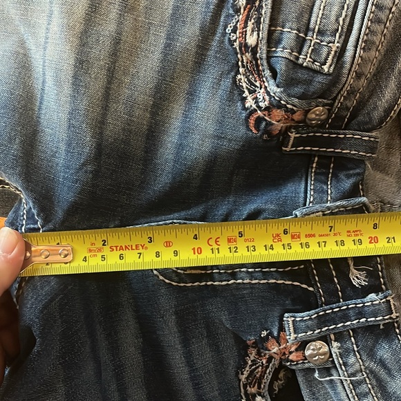 Miss Me Hailey Skinny Jeans Floral 26 - Picture 10 of 10